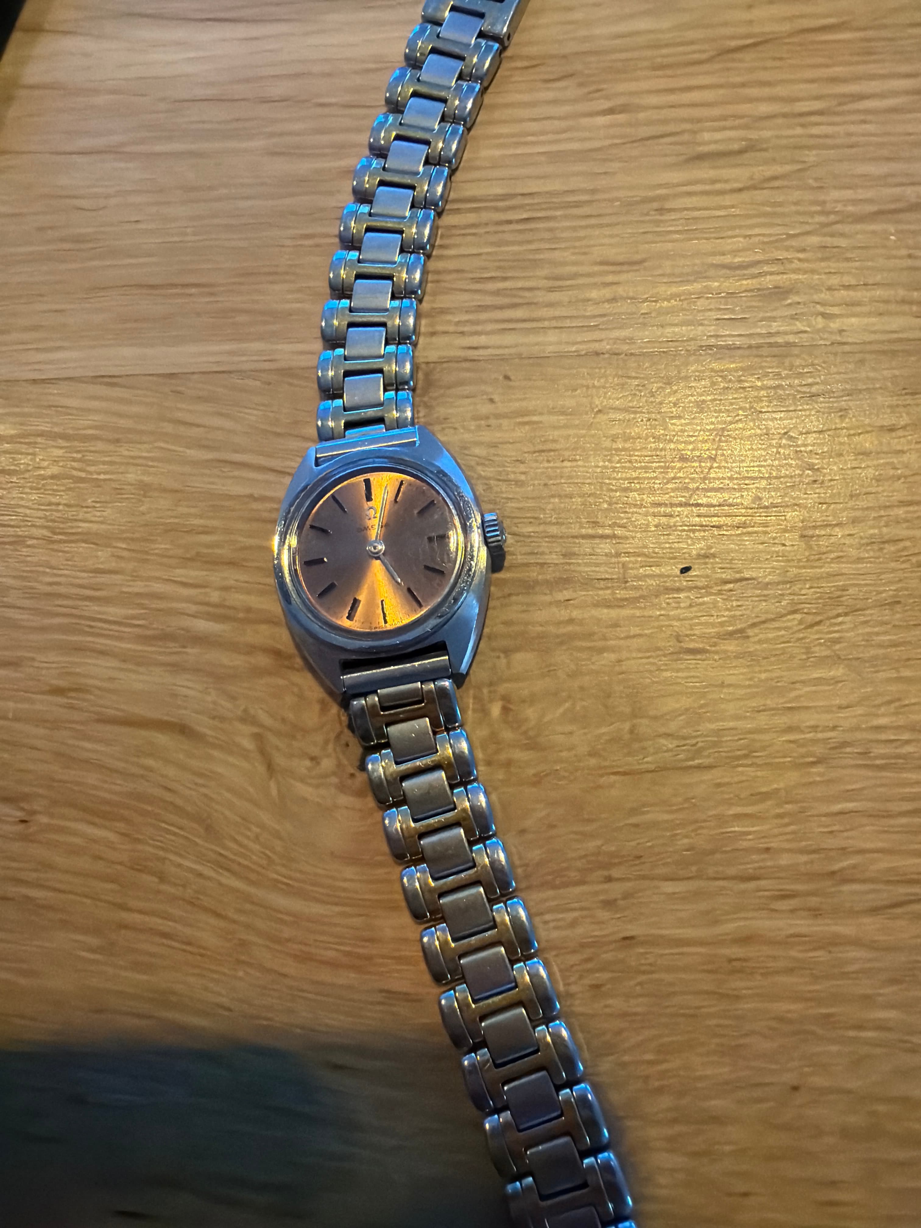 Omega Genève Unknown